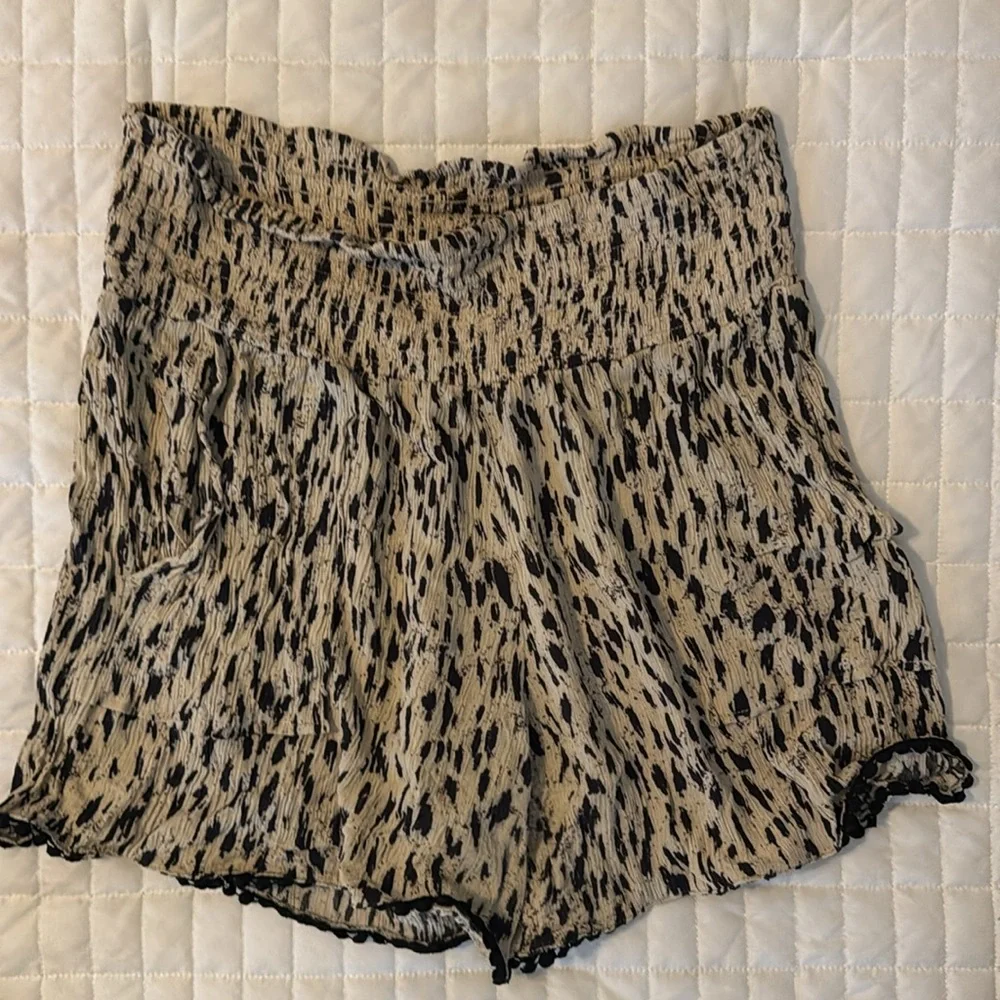3/$25 - Picture 3 of 5